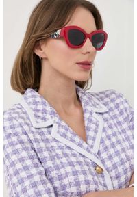 Guess okulary przeciwsłoneczne damskie kolor czerwony. Kolor: czerwony #1