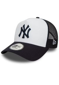 Czapka New Era Team Block Trucker New York Yankees 12380796 - biało-czarna. Kolor: biały, czarny, wielokolorowy. Materiał: bawełna, poliester, materiał. Styl: sportowy, klasyczny