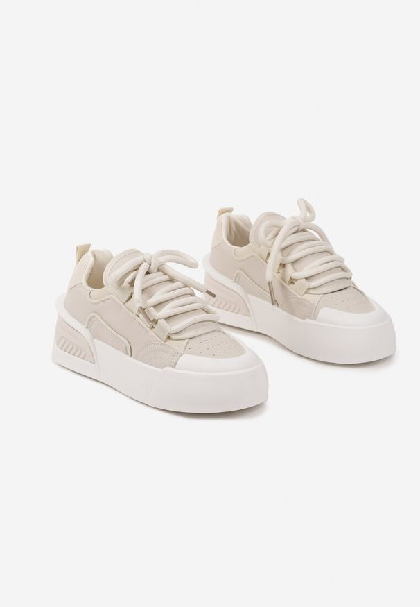 Renee - Beżowe Streetwearowe Sneakersy Trampki na Platformie Danenith. Okazja: na co dzień. Nosek buta: okrągły. Kolor: beżowy. Materiał: jeans. Obcas: na platformie