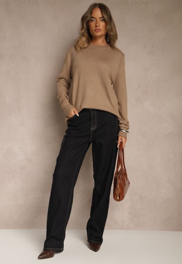 Renee - Ciemnobeżowy Klasyczny Sweter z Wełną i Bawełną Bez Zdobień Neandia. Kolor: beżowy. Materiał: wełna, bawełna. Wzór: aplikacja. Styl: klasyczny