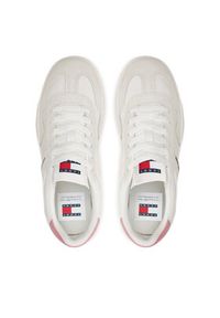 Tommy Jeans Sneakersy Tjw Court Sneaker EN0EN02552 Écru. Materiał: skóra, zamsz #5