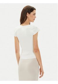 Gina Tricot Bluzka 22212 Biały Slim Fit. Kolor: biały. Materiał: syntetyk