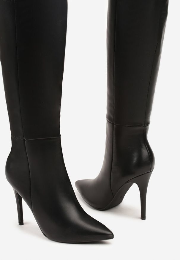 Born2be - Czarne Kozaki na Szpilce z Przylegającą Cholewką Alavira. Okazja: na spotkanie biznesowe. Kolor: czarny. Szerokość cholewki: normalna. Wzór: kwiaty. Obcas: na szpilce. Styl: elegancki, biznesowy