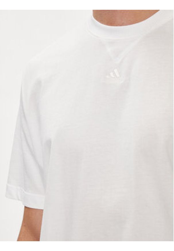 Adidas - adidas T-Shirt ALL SZN IC9788 Biały Loose Fit. Kolor: biały. Materiał: bawełna
