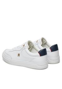 TOMMY HILFIGER - Tommy Hilfiger Sneakersy Essential Chic Court Sneaker FW0FW08579 Biały. Kolor: biały. Materiał: skóra #5