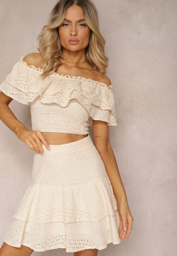 Renee - Beżowy 2-częściowy Komplet Top Hiszpanka i Spódnica z Haftowanej Tkaniny Tamimas. Kolor: beżowy. Materiał: tkanina. Wzór: haft