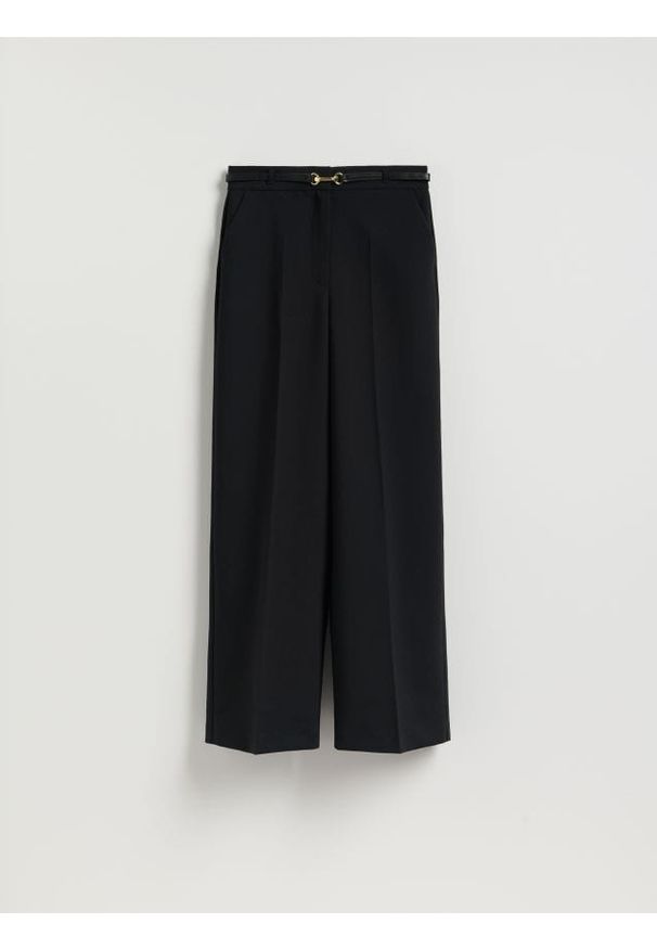 Reserved - Spodnie z paskiem - czarny. Kolor: czarny. Materiał: tkanina, wiskoza