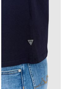 Guess - GUESS Granatowy bawełniany męski T-shirt slim fit, Rozmiar XXL. Kolor: niebieski. Materiał: bawełna. Wzór: aplikacja #5