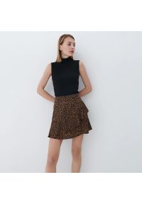 Mohito - Wiskozowa spódnica mini - Brązowy. Kolor: brązowy. Materiał: wiskoza #1
