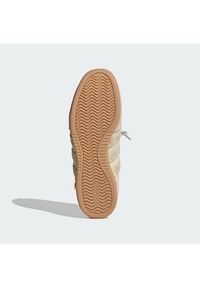 Adidas - adidas Baleriny Barreda Mary Jane KI3380 Beżowy. Kolor: beżowy. Materiał: zamsz, skóra #4