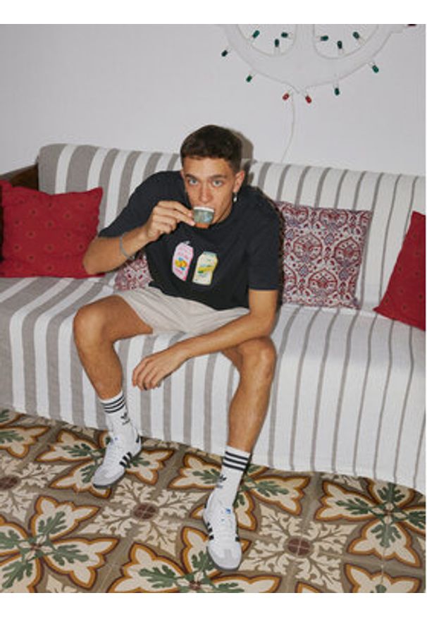 !SOLID - Solid T-Shirt 21108243 Czarny Relaxed Fit. Kolor: czarny. Materiał: bawełna
