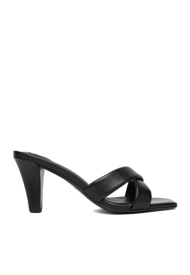 Gino Rossi - GINO ROSSI Klapki EO-GL95F-970 Czarny. Kolor: czarny. Materiał: skóra