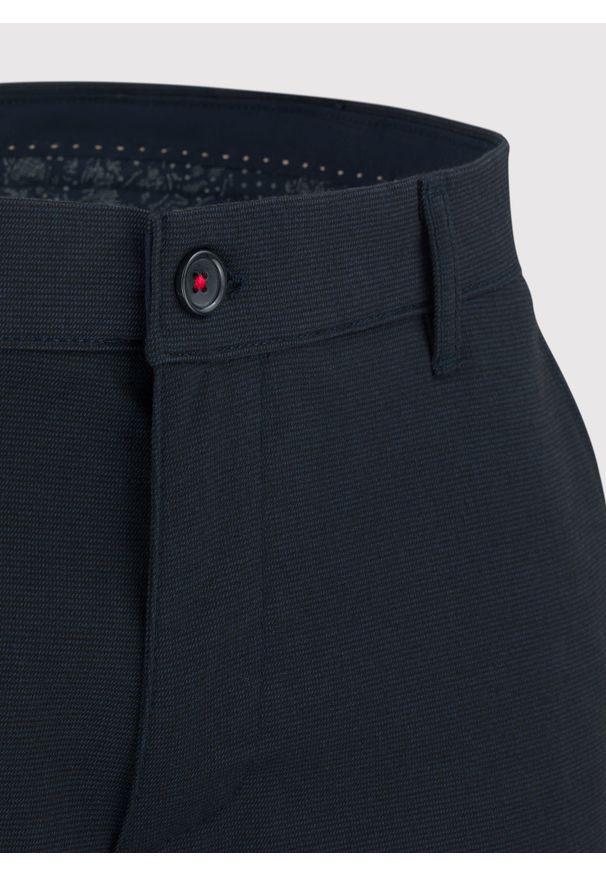Pako Lorente - PAKO LORENTE – Spodnie męskie granatowe P000B-WX-215-G-S. Okazja: na co dzień. Kolor: niebieski. Materiał: poliester, wiskoza, elastan. Wzór: gładki. Styl: casual
