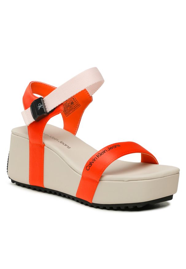 Sandały Calvin Klein Jeans Wedge Block Sandal Satin/Hw YW0YW00980 Firecracker 0JG. Kolor: pomarańczowy. Materiał: materiał