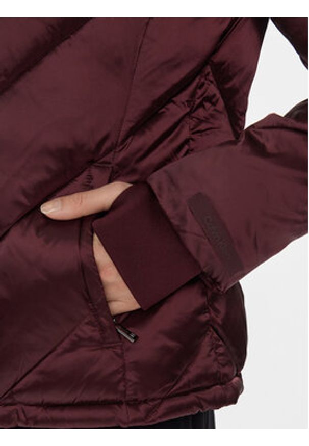 Calvin Klein Kurtka przejściowa K20K207068 Bordowy Slim Fit. Kolor: czerwony. Materiał: syntetyk