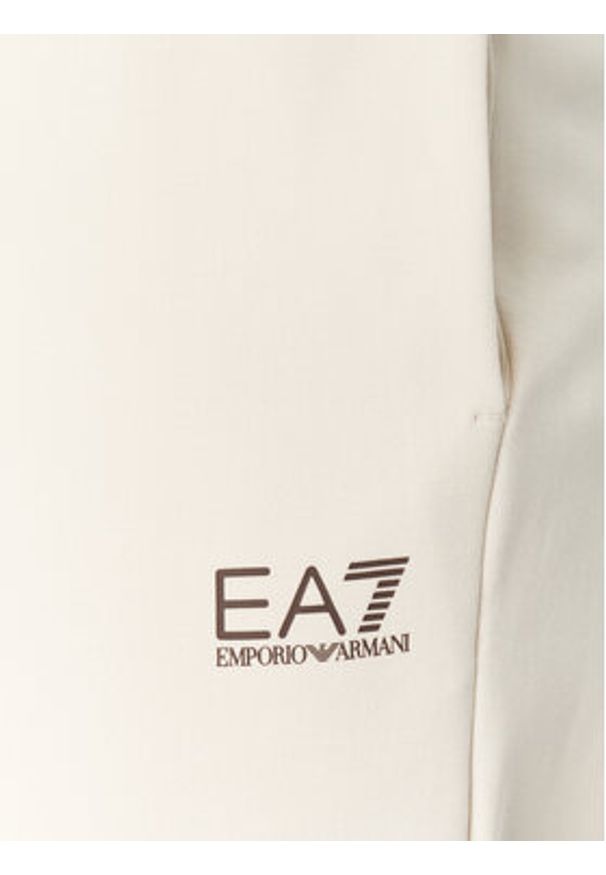 EA7 Emporio Armani Dres 7M000283 AF12660 U1112 Biały Regular Fit. Kolor: biały. Materiał: bawełna, syntetyk