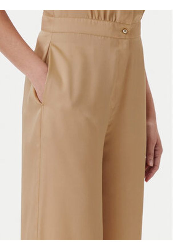 Liu Jo Kombinezon WA5177 T5973 Beżowy Regular Fit. Kolor: beżowy. Materiał: syntetyk