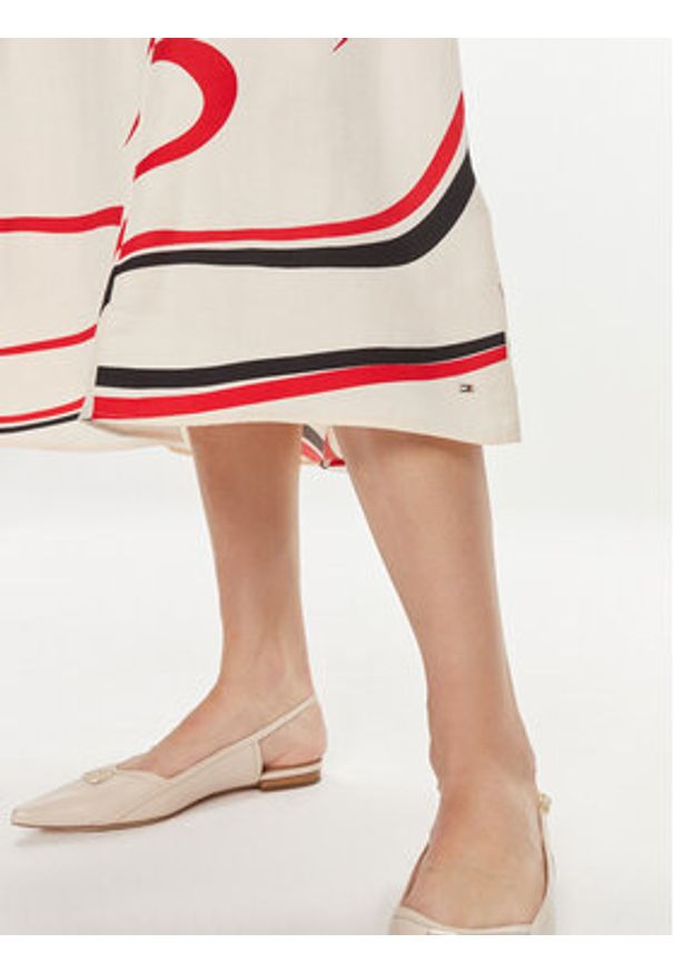 TOMMY HILFIGER - Tommy Hilfiger Sukienka codzienna WW0WW42031 Beżowy Relaxed Fit. Okazja: na co dzień. Kolor: beżowy. Materiał: len, wiskoza. Typ sukienki: proste. Styl: casual