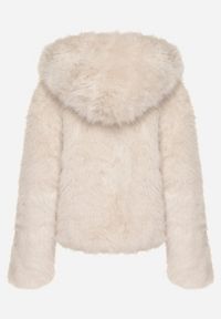 Born2be - Beżowa Futrzana Kurtka z Nieodpinanym Kapturem Zetena. Kolor: beżowy. Materiał: futro. Styl: elegancki, klasyczny #5