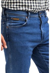 Wrangler - WRANGLER TEXAS SLIM MĘSKIE SPODNIE JEANSOWE THE STONE RIDE W12SYI39U 112145803. Okazja: na spotkanie biznesowe. Styl: elegancki, biznesowy