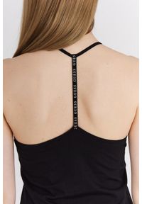 Guess - GUESS Czarna damska sukienka na ramiączka z trójkątnym logo, Rozmiar M. Kolor: czarny. Materiał: bawełna. Długość rękawa: na ramiączkach. Wzór: nadruk #2