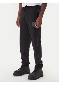 Aeronautica Militare Dres 252TF0101UF00667 Czarny Regular Fit. Kolor: czarny. Materiał: wiskoza