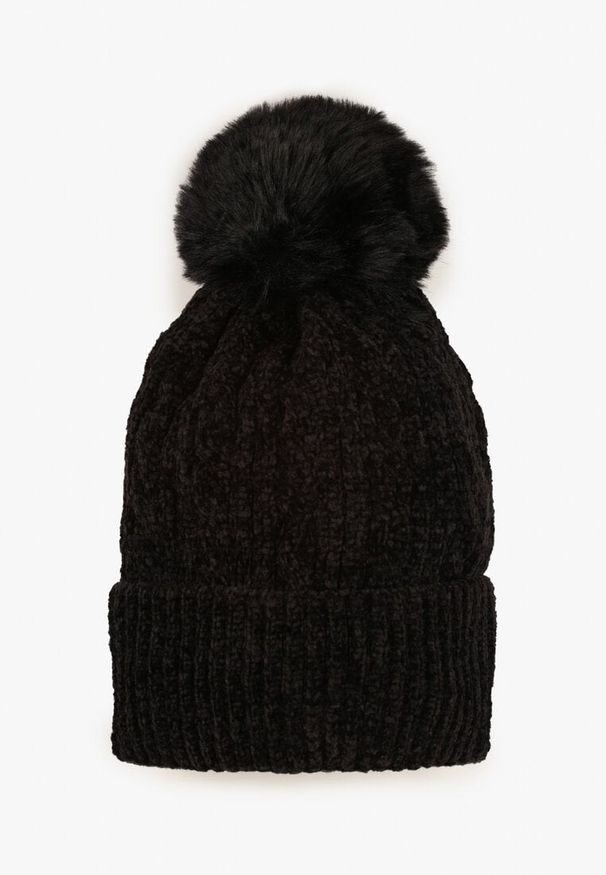 Renee - Czarna Czapka w Ozdobny Warkoczowy Splot z Pomponem Emmilae. Kolor: czarny. Materiał: dzianina, materiał. Wzór: ze splotem. Styl: casual, elegancki