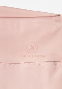 Born2be - Różowe Szorty Kolarki z Wysokim Stanem i Modelującym Pasem Toadgrass. Stan: podwyższony. Kolor: różowy. Styl: elegancki #3