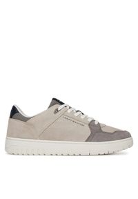 TOMMY HILFIGER - Tommy Hilfiger Sneakersy Basket Core Lite Suede FM0FM05519 Beżowy. Kolor: beżowy. Materiał: zamsz, skóra