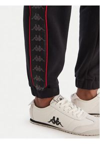 Kappa Spodnie dresowe Banda Adina 311M8HW Czarny Regular Fit. Kolor: czarny. Materiał: syntetyk