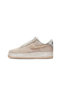 Nike - Buty do chodzenia dla dorosłych Air Force 1 Low ‘07 SE Sanddrift Gum Fleece. Kolor: beżowy. Materiał: guma. Model: Nike Air Force. Sport: turystyka piesza #1