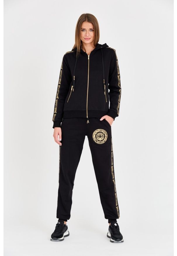 Just Cavalli - JUST CAVALLI Czarne spodnie dresowe T-round Gold. Kolor: czarny. Materiał: dresówka