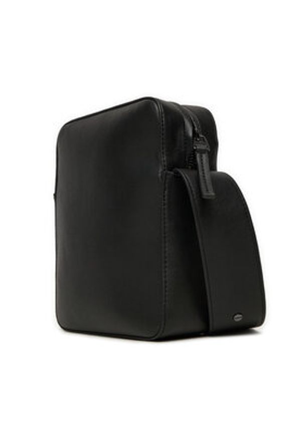 Calvin Klein Saszetka Ck Refined Reporter K50K512755 Czarny. Kolor: czarny. Materiał: skóra