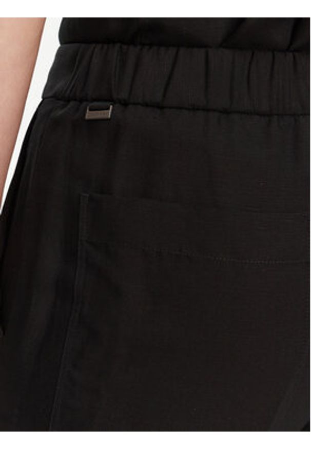 Calvin Klein Spodnie palazzo K20K208381 Czarny Wide Leg. Kolor: czarny. Materiał: lyocell