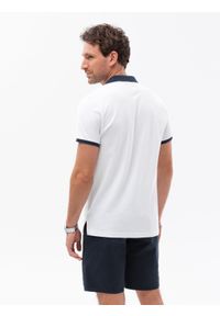 Ombre Clothing - Męska koszulka polo z kolorowymi akcentami – biały V2 OM-POSS-0105 - XXL. Typ kołnierza: polo. Kolor: biały. Materiał: bawełna. Wzór: kolorowy. Styl: sportowy, klasyczny, elegancki #3