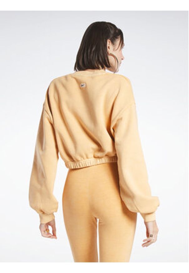 Reebok Bluza Reebok Classics Natural Dye Sweatshirt HS4739 Pomarańczowy Cropped Fit. Kolor: pomarańczowy. Materiał: bawełna