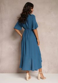 Renee - Granatowa Sukienka Parthesio. Kolor: niebieski. Materiał: materiał, wiskoza. Długość rękawa: krótki rękaw. Sezon: lato. Długość: midi #4