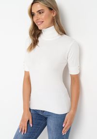 Born2be - Biały Sweter Golf z Krótkimi Rękawami z Guzikami Adylatin. Typ kołnierza: golf. Kolor: biały. Długość rękawa: krótki rękaw. Długość: krótkie. Sezon: wiosna, jesień #3