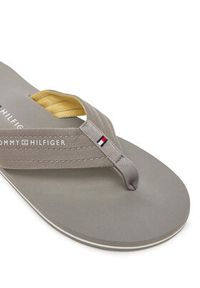 TOMMY HILFIGER - Tommy Hilfiger Japonki Hilfiger Nyc Beach Sandal FM0FM05437 Szary. Kolor: szary. Materiał: materiał