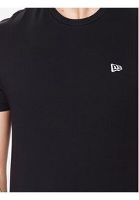 New Era T-Shirt Essentials 60332299 Czarny Regular Fit. Kolor: czarny. Materiał: bawełna #2