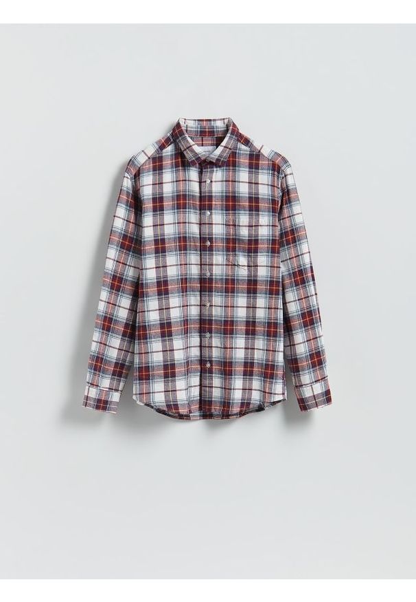 Reserved - Koszula regular fit w kratę - czerwony. Kolor: czerwony. Materiał: tkanina, bawełna