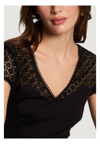 Morgan Bluzka 251-DFLO Czarny Slim Fit. Kolor: czarny. Materiał: wiskoza #3