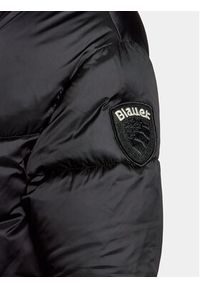 Blauer Kurtka zimowa 23WBLDC02037 Czarny Regular Fit. Kolor: czarny. Materiał: syntetyk. Sezon: zima