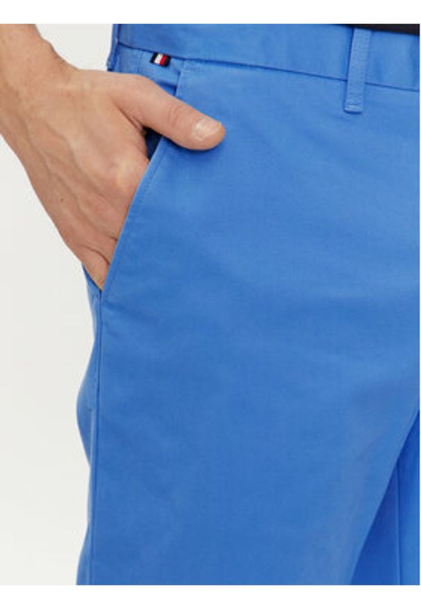 TOMMY HILFIGER - Tommy Hilfiger Chinosy Denton MW0MW25964 Niebieski Straight Fit. Kolor: niebieski. Materiał: bawełna