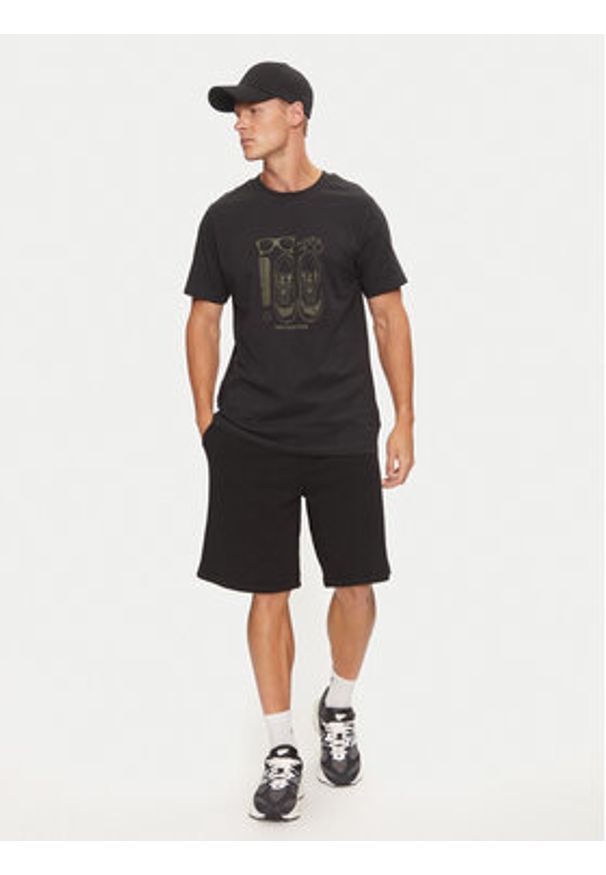 New Balance T-Shirt Sport Essentials Graphic MT43902BK Czarny Regular Fit. Kolor: czarny. Materiał: bawełna. Styl: sportowy
