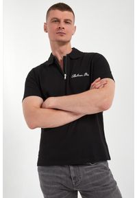 Balmain - Polo męskie BALMAIN. Typ kołnierza: polo