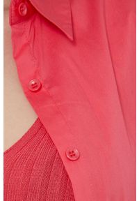 medicine - Medicine Koszula damska kolor różowy relaxed z kołnierzykiem klasycznym. Typ kołnierza: kołnierzyk klasyczny. Kolor: różowy. Materiał: tkanina. Długość rękawa: długi rękaw. Długość: długie. Wzór: gładki. Styl: klasyczny #5