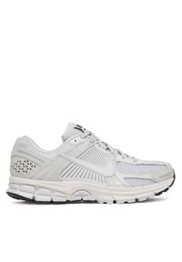 Sneakersy Nike. Kolor: biały. Model: Nike Zoom #1