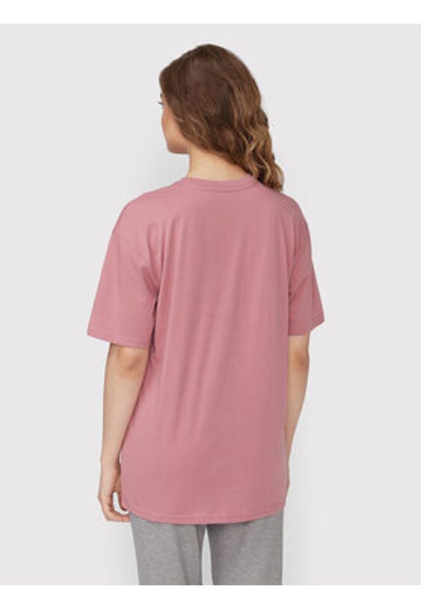 skechers - Skechers T-Shirt Diamond Magnolia Outline Everybody WTS354 Różowy Relaxed Fit. Kolor: różowy. Materiał: bawełna, syntetyk
