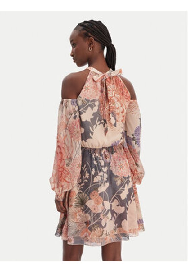 Guess Sukienka koktajlowa W6GK05 W1577 Beżowy Regular Fit. Kolor: beżowy. Materiał: syntetyk. Styl: wizytowy